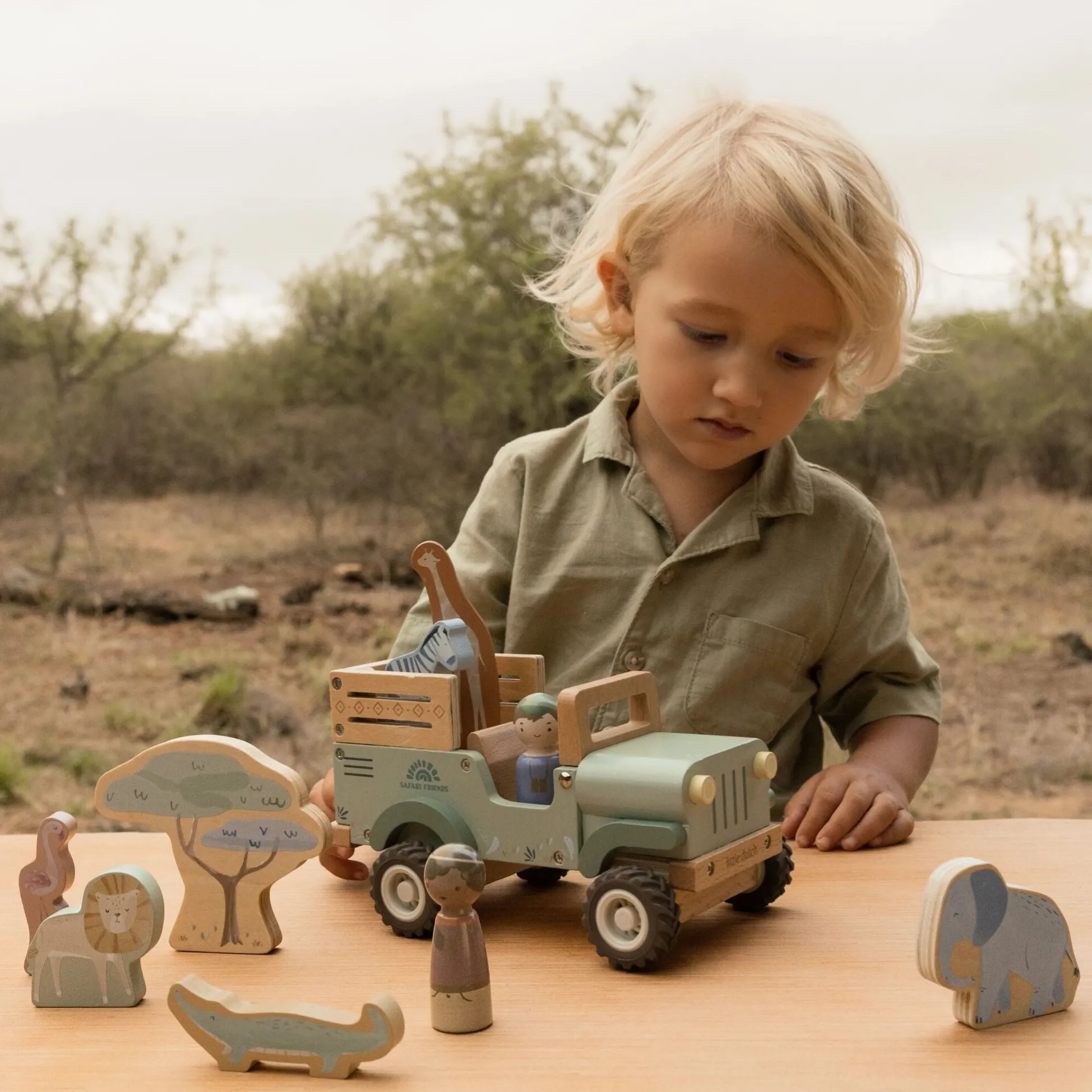 Houten safari auto met dieren - Groen