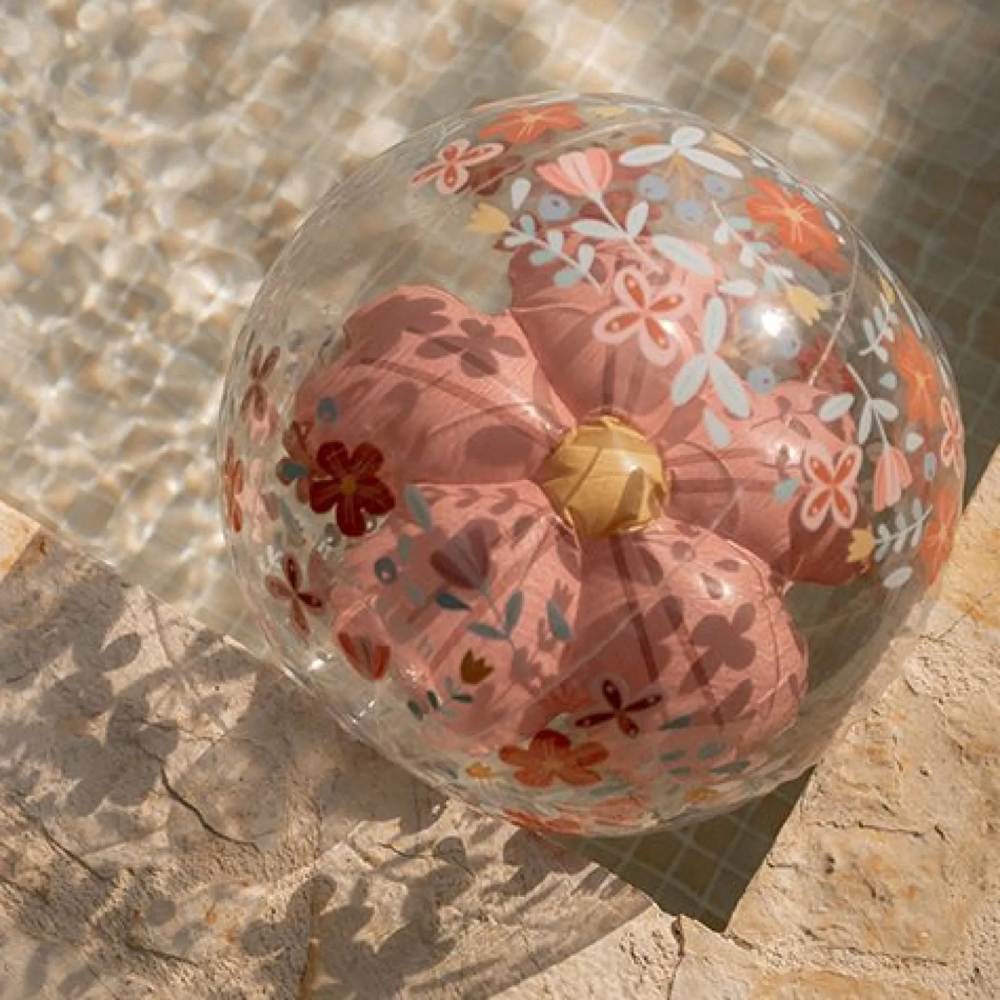 Strandbal 3D Figuur Pink Flowers